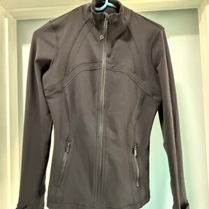 Lululemon Define jacket -Luon size 6